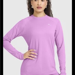 Oner Active GO TO SEAMLESS LOOSE LONG SLEEVE TOP Womens Size Small NWT